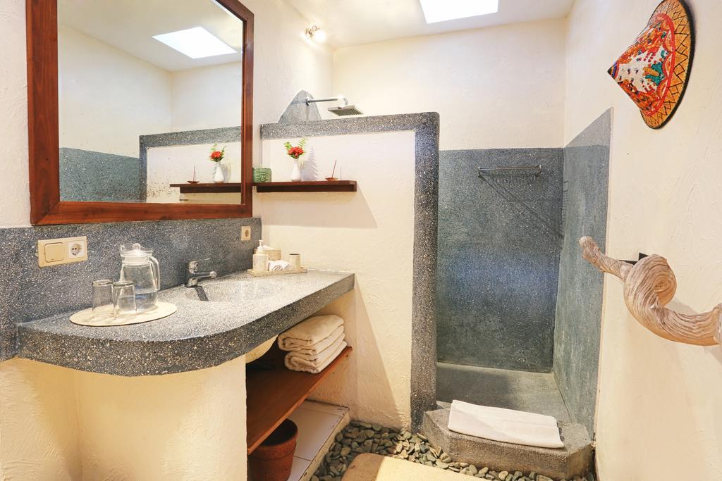 Bali Akasa Villa *